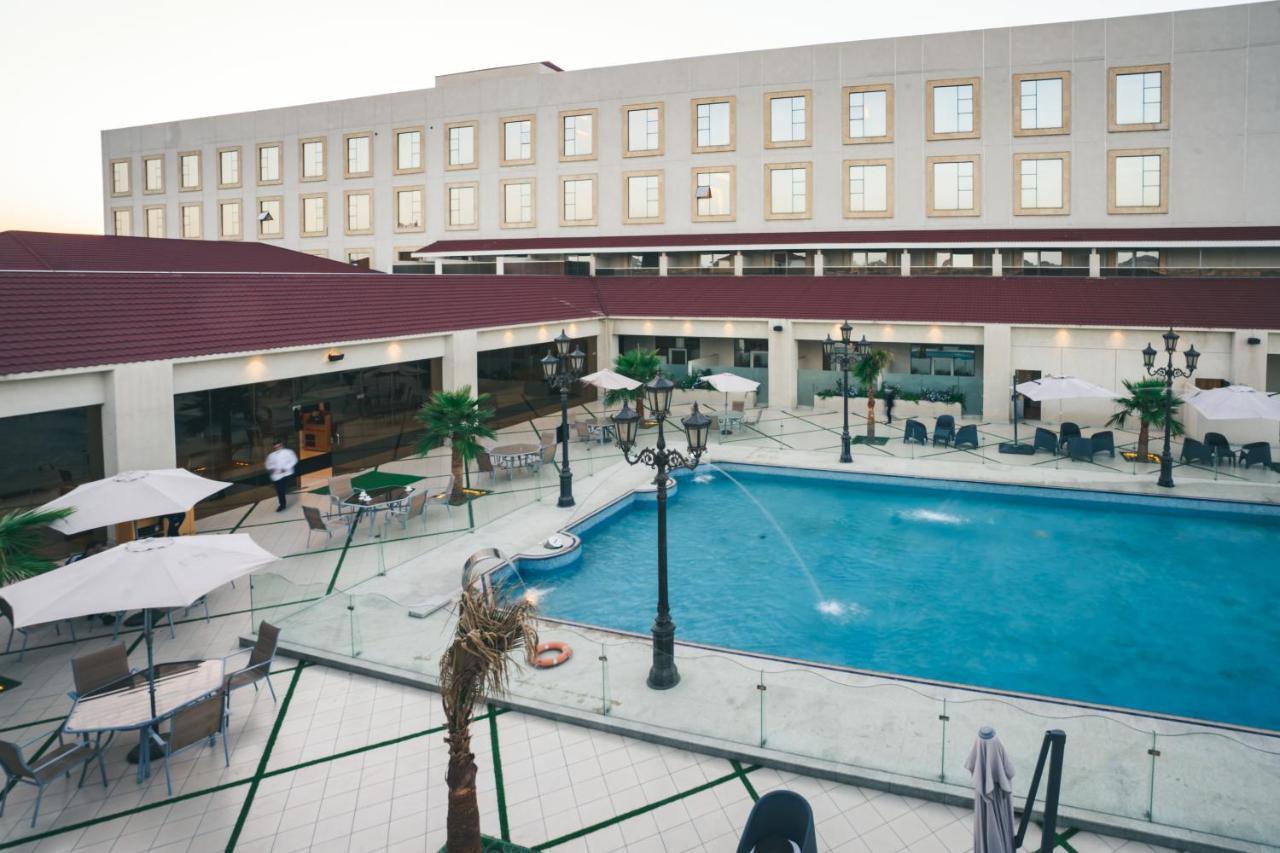 Iridium Hotel 타이프 외부 사진